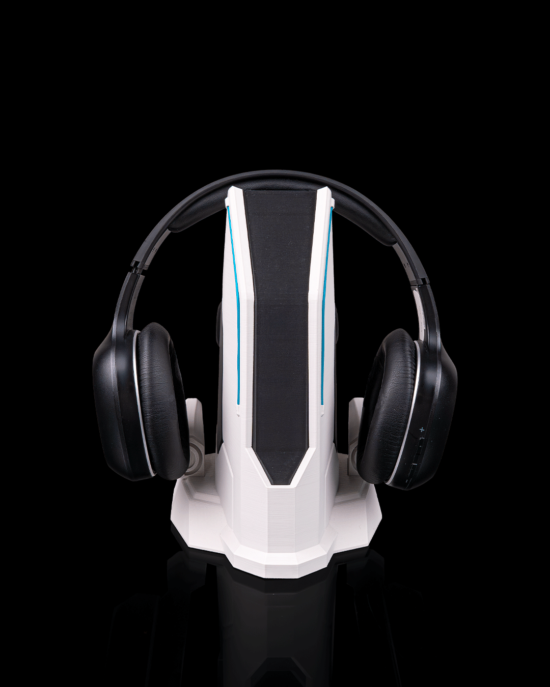 Signal Station - Headphone Holder