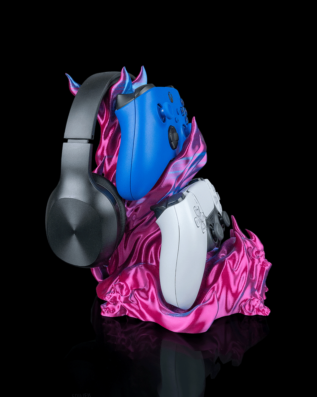 Spellcaster’s Stash - Headphone & Controller Holder