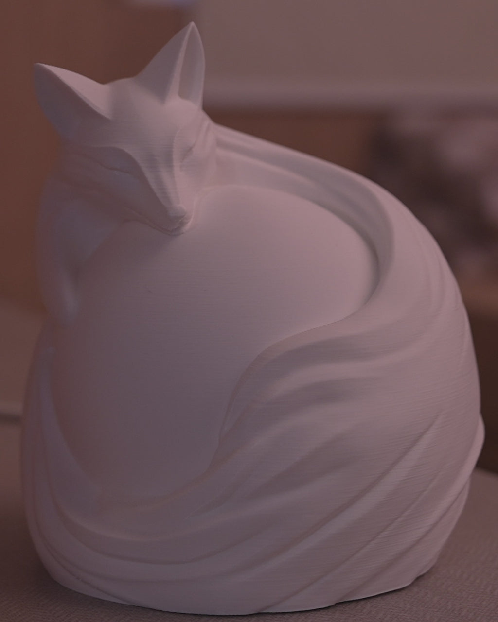 Vulpine Sphere - Table Lamp