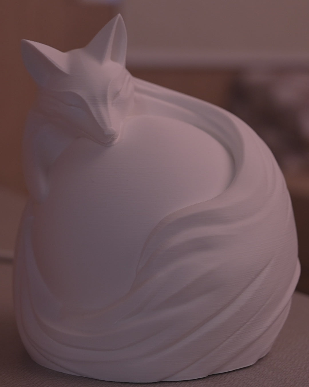 Vulpine Sphere - Table Lamp